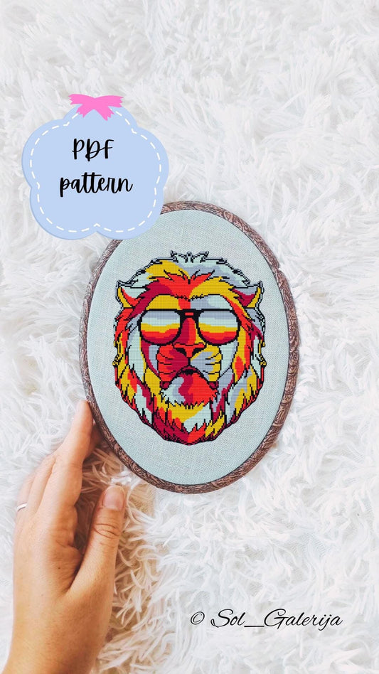 Lion with glasses | Cross Stitch Pattern PDF | Modern Embroidery | Colorful animals | Handmade chart | Digital file download